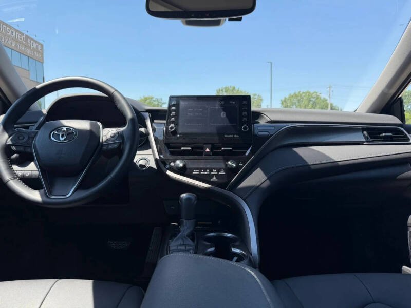 2024-toyota-camry-xse-big-3