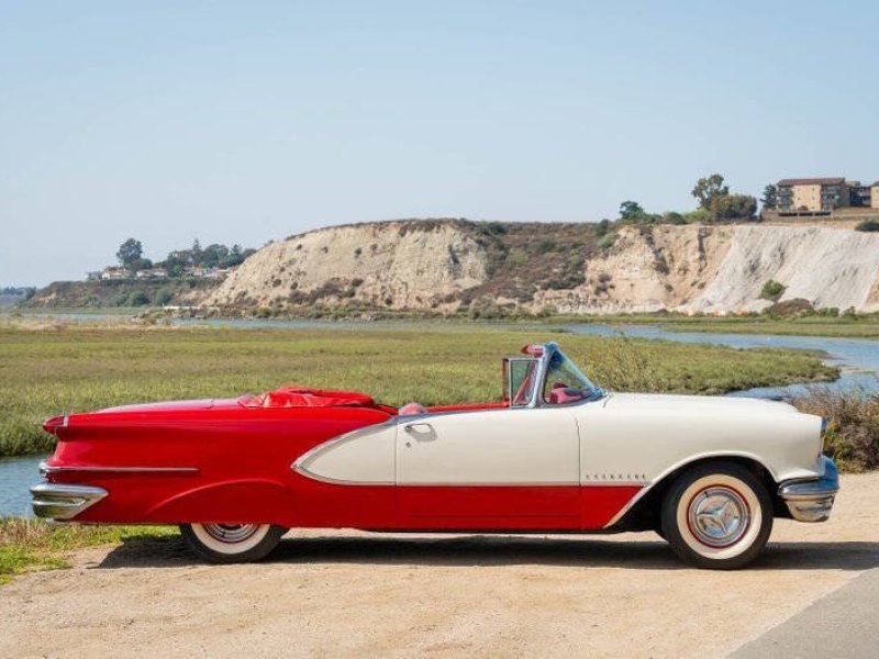 1956-oldsmobile-98-small-2