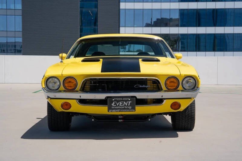 1973-dodge-challenger-big-1