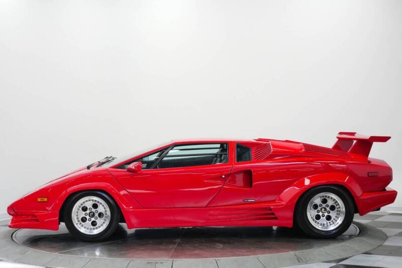 1989-lamborghini-countach-big-2