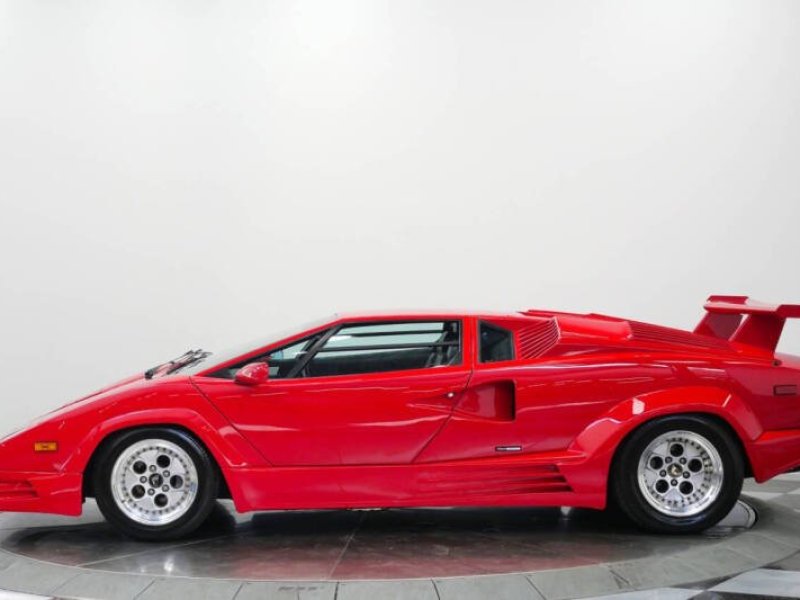 1989-lamborghini-countach-small-2