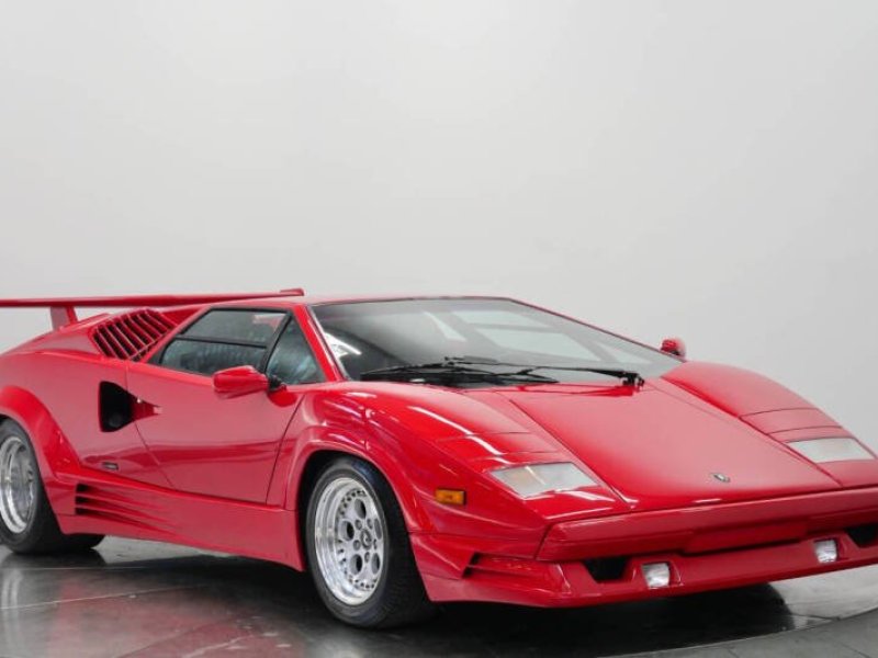 1989-lamborghini-countach-small-4
